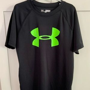 Boy’s Under Armour Athletic Shirt
